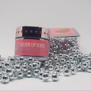 Jeffree Star Watermelon Gum Lip Scrub